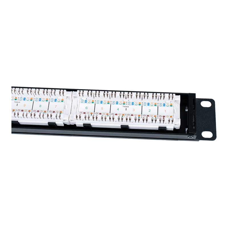 Cat5e 19-дюймовая 1U неэкранированная 24-портовая коммутационная панель (пластиковое окно с откидной крышкой) SP-3410D24-C5E