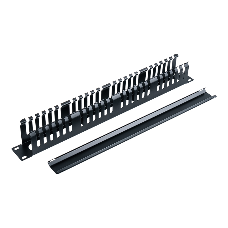 19-дюймовая пластиковая панель управления кабелями 1U (24 слота с крышкой) SP-3802-1U